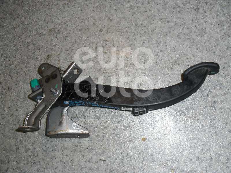 Педаль сцепления для Renault Megane II 2002-2009 - Фото №1
