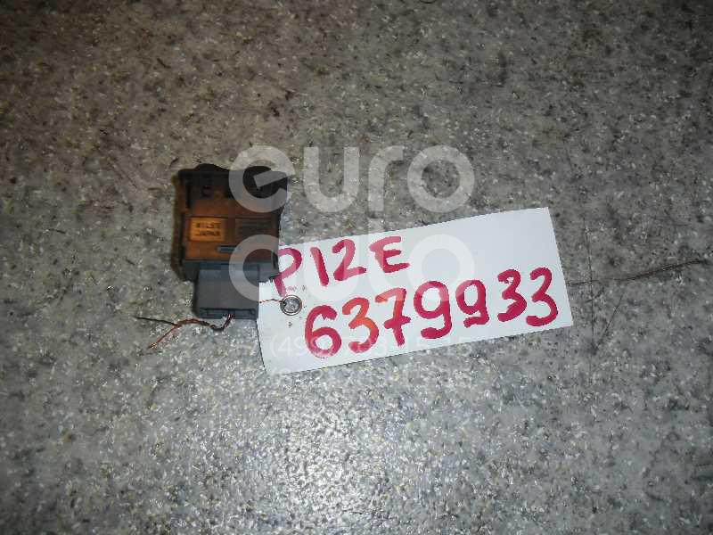Кнопка центрального замка для Nissan Primera P12E 2002-2007 - Фото №1