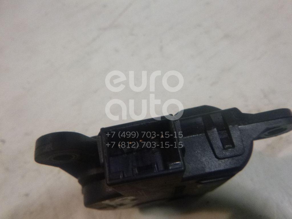 Моторчик заслонки отопителя для Hyundai,Kia Solaris 2010-2017;i20 2008-2014;Sorento 2009>;Cerato 2009-2013;ix35/Tucson 2010-2015;Sportage 2010-2015;RIO 2011-2017;i40 2011>;Veloster 2011>;Creta 2016>;RIO 2017>;Solaris 2017> - Фото №1