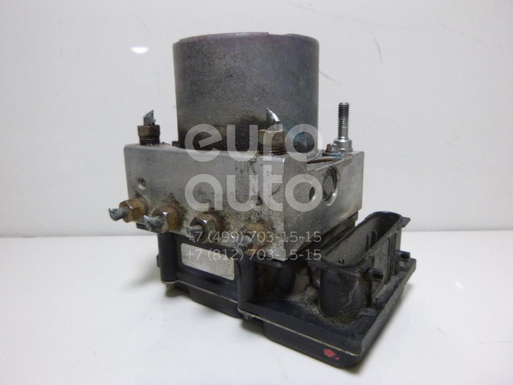 Блок ABS (насос) для Toyota Avensis II 2003-2008 - Фото №1