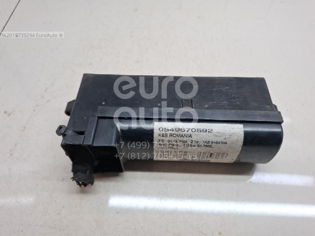 Блок предохранителей для VW Caddy III 2004-2015 - Фото №1