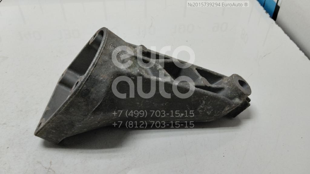 Кронштейн двигателя левый для Mercedes Benz W203 2000-2006 - Фото №1