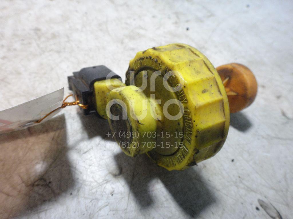 Крышка бачка тормозной жидкости для Ford,VW,Seat Galaxy 1995-2006;Sharan 1995-1999;Alhambra 1996-2001;Sharan 2000-2006;Sharan 2006-2010;Alhambra 2001-2010 - Фото №1