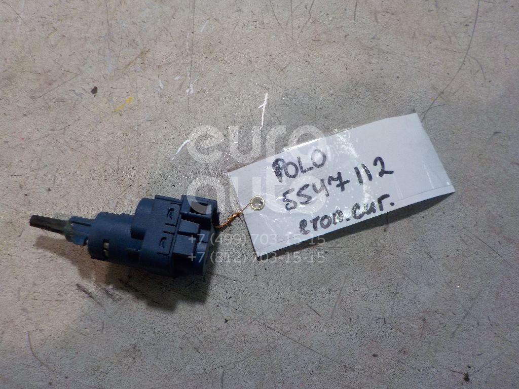 Датчик педали сцепления для VW,Skoda,Seat Polo (Sed RUS) 2011>;Octavia (A4 1U-) 2000-2011;Leon (1M1) 1999-2006;Toledo II 1999-2006;Golf IV/Bora 1997-2005;New Beetle 1998-2010;Lupo 1998-2005;Alhambra 1996-2001;Arosa 1997-2004;Sharan 2000-2006 - Фото №1