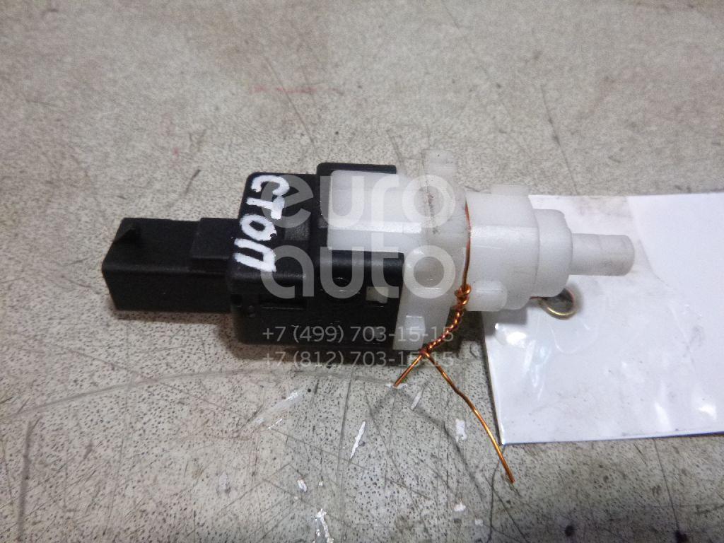 Датчик включения стопсигнала для Fiat,Alfa Romeo Albea 2002-2012;156 1997-2005;166 1998-2007;Punto II (188) 1999-2010;Ducato 244 (+ЕЛАБУГА) 2002-2006;Doblo 2001-2005;Stilo 2002-2007;147 2001-2010;Panda 2003-2012;Multipla 1999-2010;159 2005-2011 - Фото №1