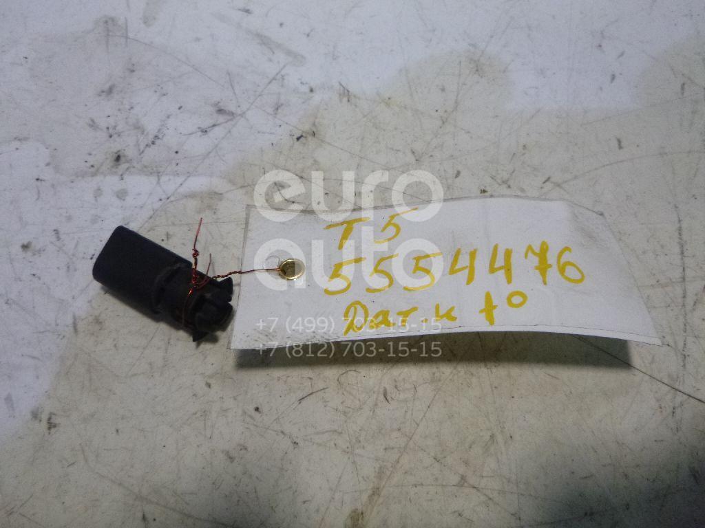 Датчик температуры воздуха для VW,Audi,Skoda,Seat Transporter T5 2003-2015;A3 (8L1) 1996-2003;Octavia (A4 1U-) 2000-2011;Leon (1M1) 1999-2006;Toledo II 1999-2006;Octavia 1997-2000;Golf IV/Bora 1997-2005;Alhambra 1996-2001;Arosa 1997-2004;Fabia 1999-2006 - Фото №1