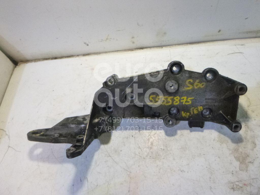 Кронштейн генератора для Volvo S60 2000-2009;XC90 2002-2015;S70 1997-2001;S40 2001-2003;V40 2001-2004;V70 1997-2001;V70 2001-2006;XC70 Cross Country 2000-2006;S80 1998-2006;C70 1997-2002 - Фото №1