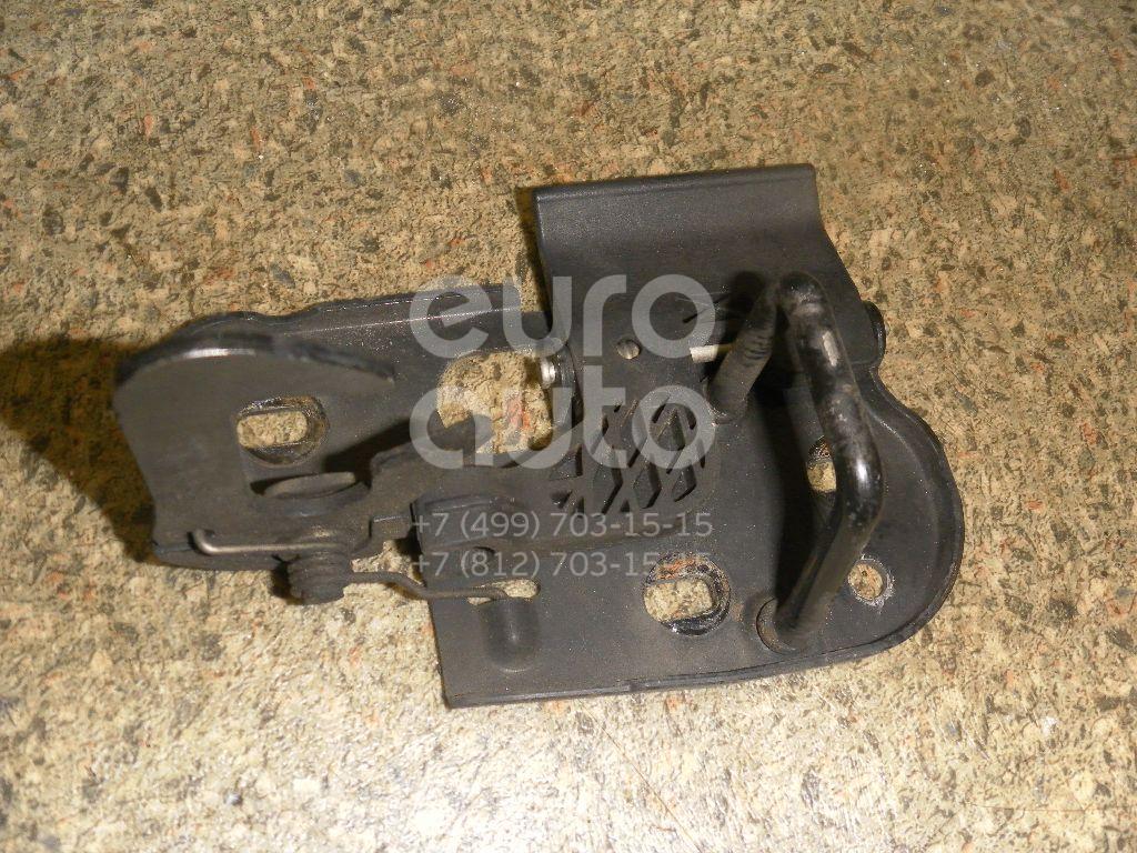 Крючок капота для VW,Porsche Golf Plus 2005-2014;Caddy III 2004-2015;Touran 2003-2010;Panamera 2010-2016 - Фото №1