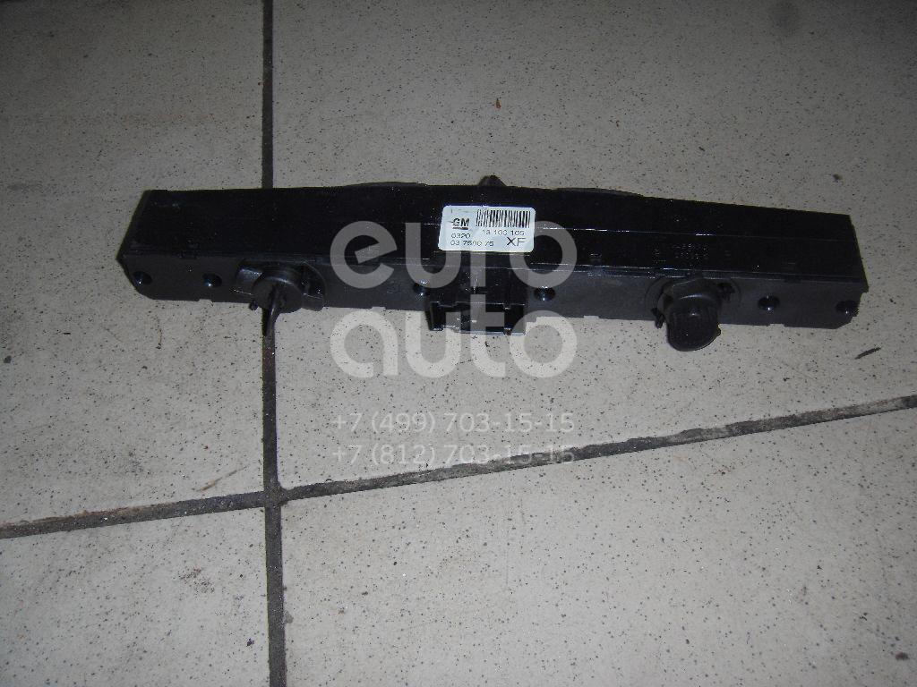 Кнопка аварийной сигнализации для Opel Astra H / Family 2004-2015;Zafira B 2005-2012 - Фото №1