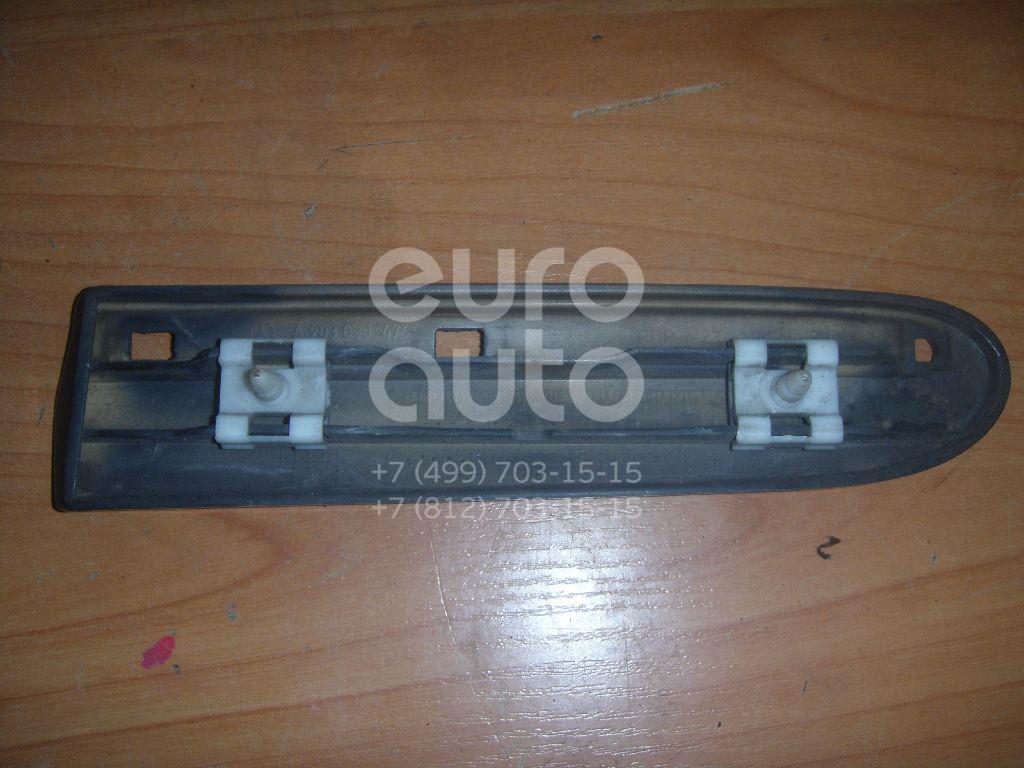Молдинг переднего левого крыла для Mercedes Benz W203 2000-2006 - Фото №1