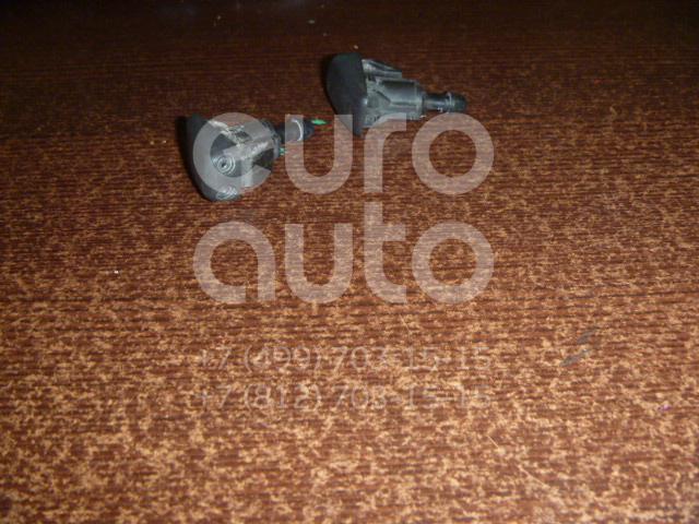Форсунка омывателя лобового стекла для Chevrolet Captiva (C100) 2006-2010 - Фото №1