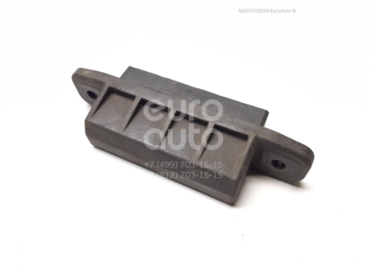 Кнопка открывания багажника для Toyota Auris (E15) 2006-2012 - Фото №1