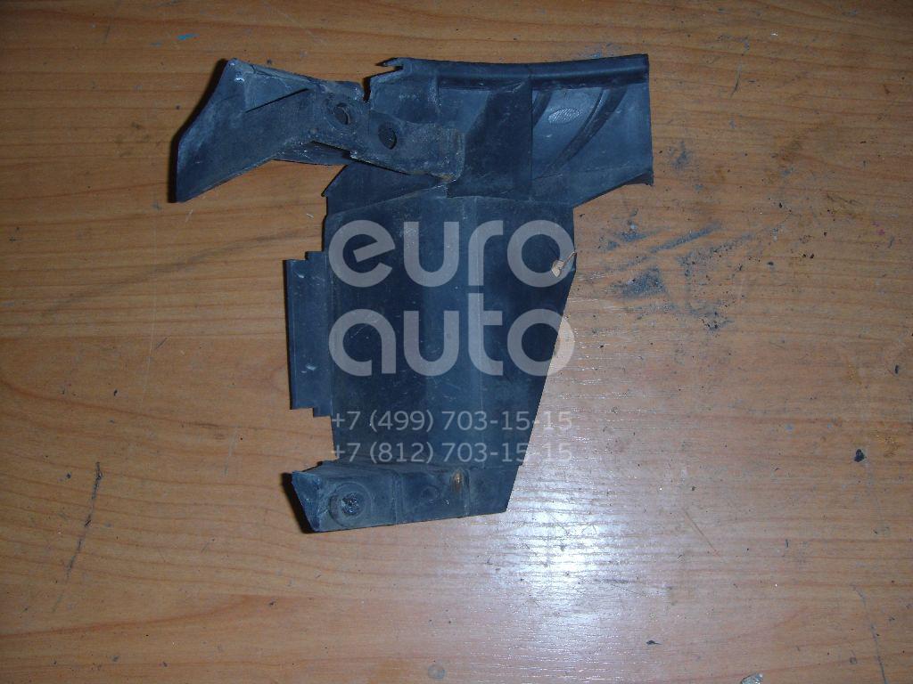 Кронштейн усилителя переднего бампера правый для Volvo S40 1995-1998 - Фото №1
