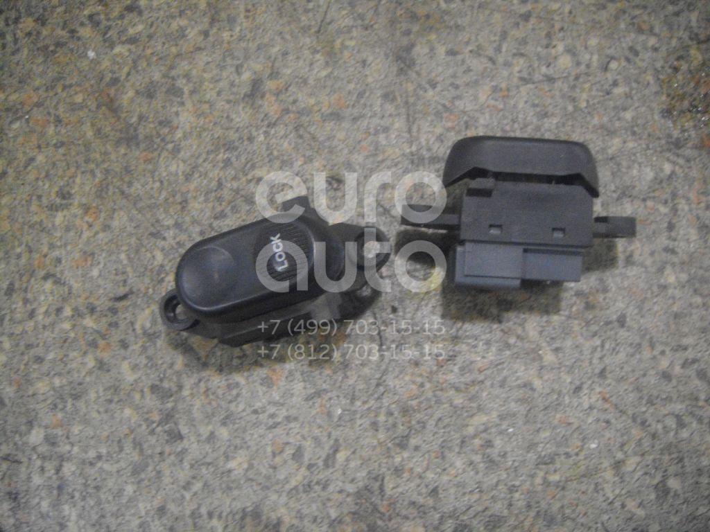 Кнопка центрального замка для Chrysler PT Cruiser 2000-2010 - Фото №1