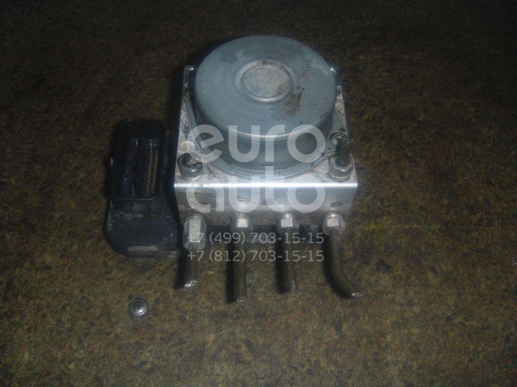 Блок ABS (насос) для Toyota Corolla E15 2006-2013 - Фото №1