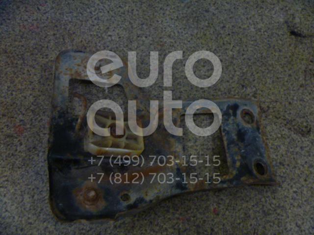 Кронштейн переднего бампера правый для Land Rover Range Rover II 1994-2003 - Фото №1
