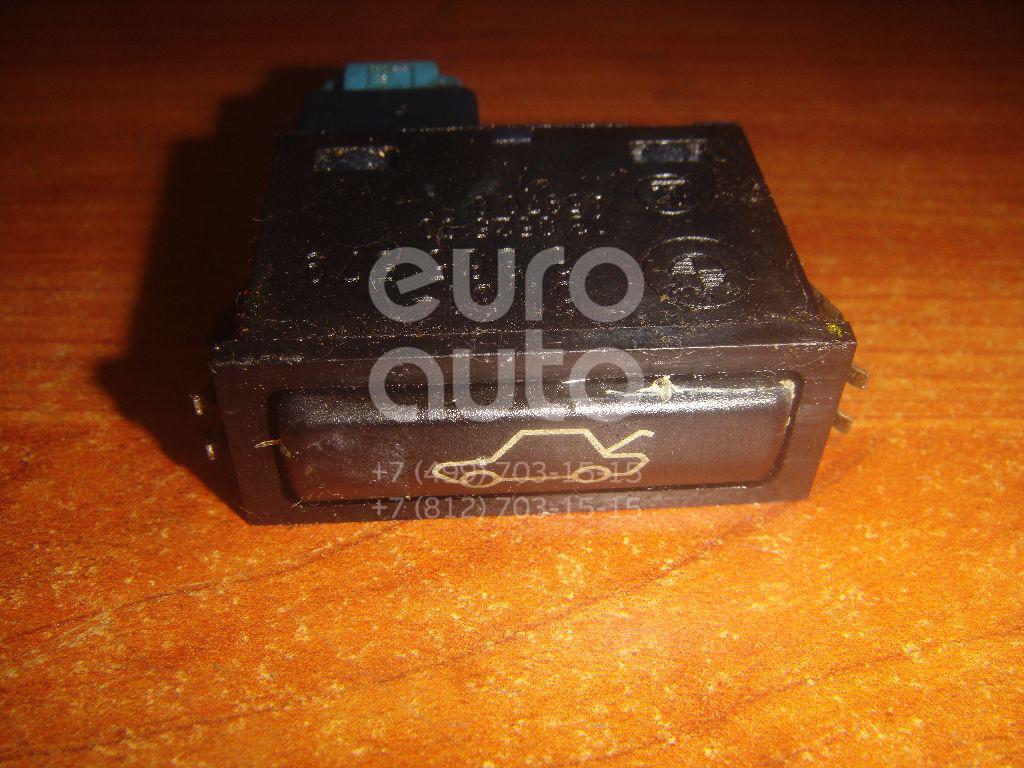 Кнопка открывания багажника для BMW 7-серия E38 1994-2001;3-серия E46 1998-2005;5-серия E39 1995-2003;X5 E53 2000-2007;Z4 E85/E86 2002-2008 - Фото №1