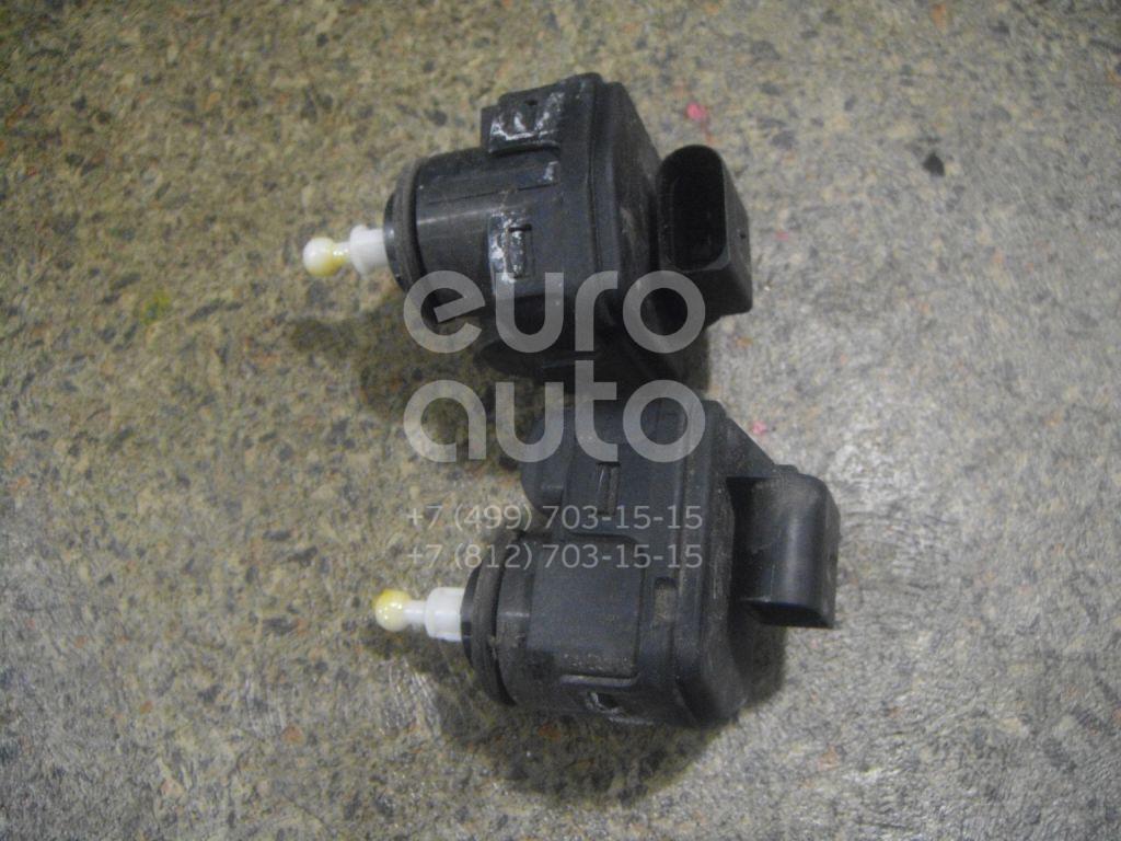 Моторчик корректора фары для Skoda Octavia 1997-2000 - Фото №1