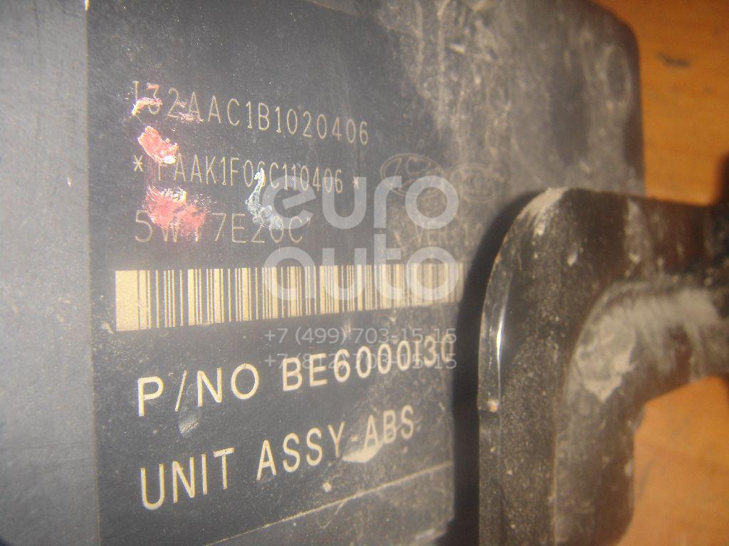 Блок ABS (насос) для Kia Sportage 2010-2015;Sorento 2009> - Фото №1