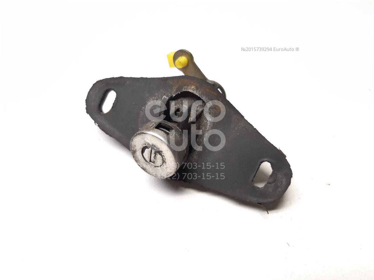 Вставка замка багажника для Nissan Almera N16 2000-2006 - Фото №1
