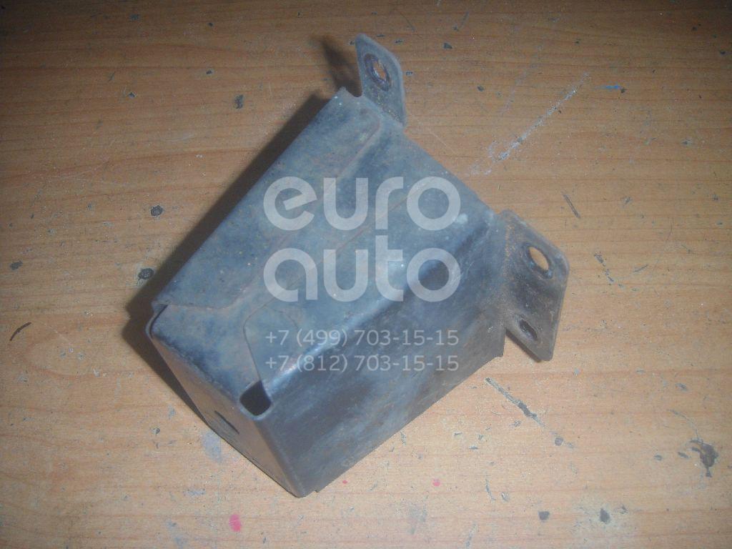 Кронштейн переднего бампера правый для Nissan X-Trail (T30) 2001-2006 - Фото №1
