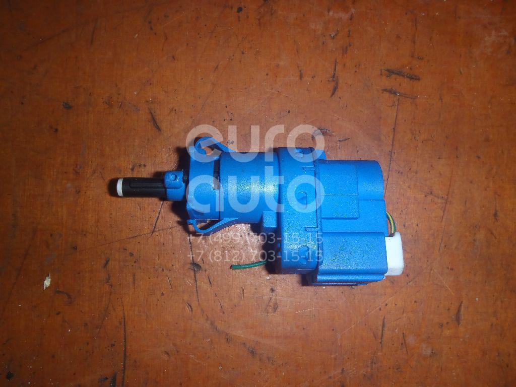 Датчик включения стопсигнала для Mazda Mazda 5 (CR) 2005-2010;Mazda 3 (BK) 2002-2009;Mazda 2 (DE) 2007-2014;Mazda 3 (BL) 2009-2013 - Фото №1