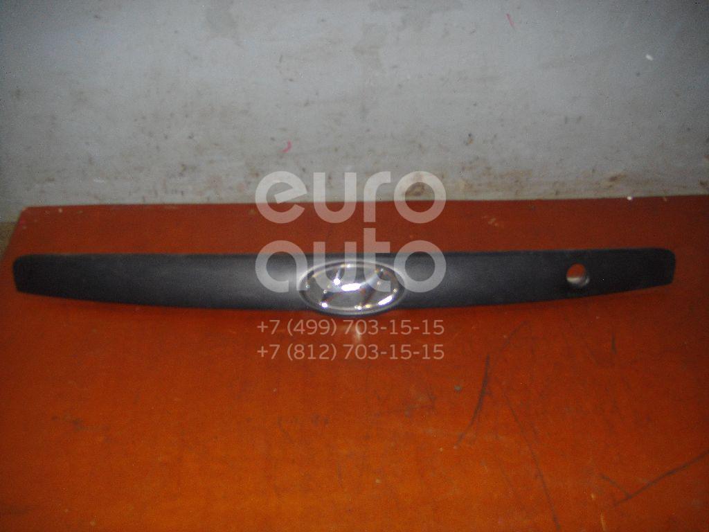 Накладка двери багажника для Hyundai Elantra 2000-2005 - Фото №1