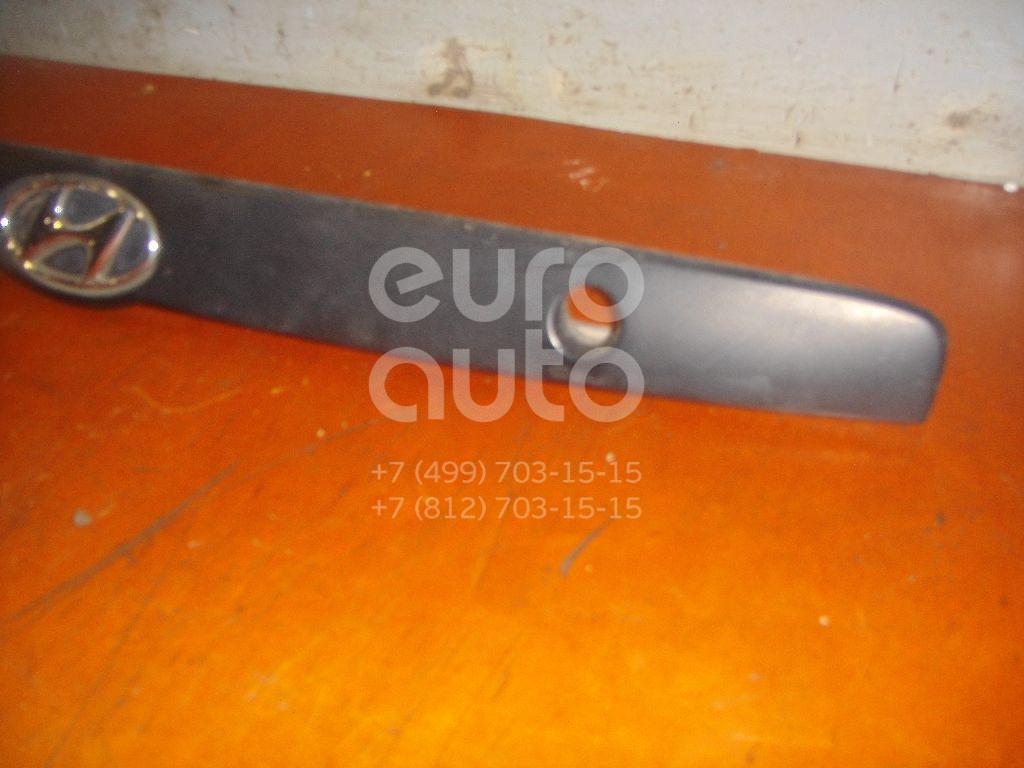 Накладка двери багажника для Hyundai Elantra 2000-2006 - Фото №1
