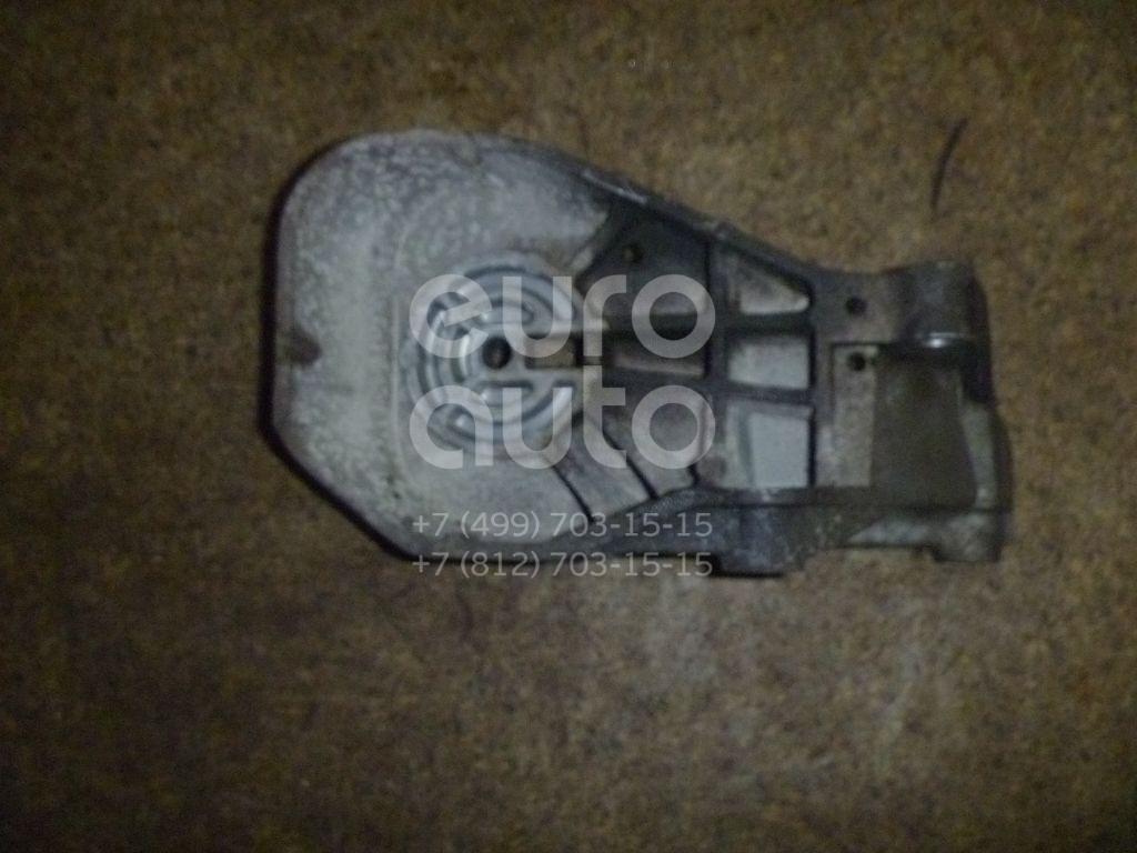 Кронштейн двигателя задний для Volvo S80 1998-2006;V70 2001-2006;XC70 Cross Country 2000-2006;S60 2000-2009 - Фото №1