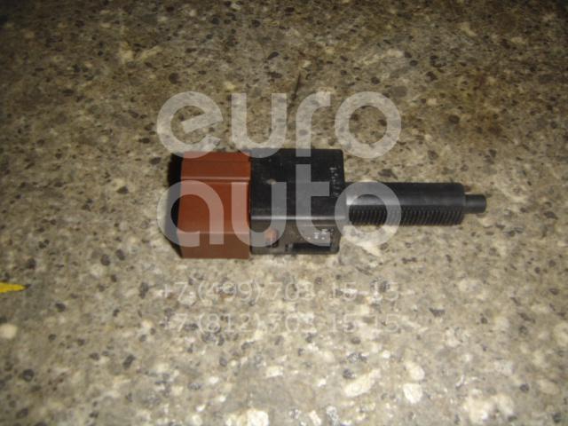 Датчик включения стопсигнала для Nissan X-Trail (T31) 2007-2014;Micra (K11E) 1992-2002;Primera WP11E 1998-2001;Primera P11E 1996-2002;Almera Tino 2000-2006;Murano (Z50) 2004-2008;Pathfinder (R51) 2005-2014;Almera N16 2000-2006 - Фото №1