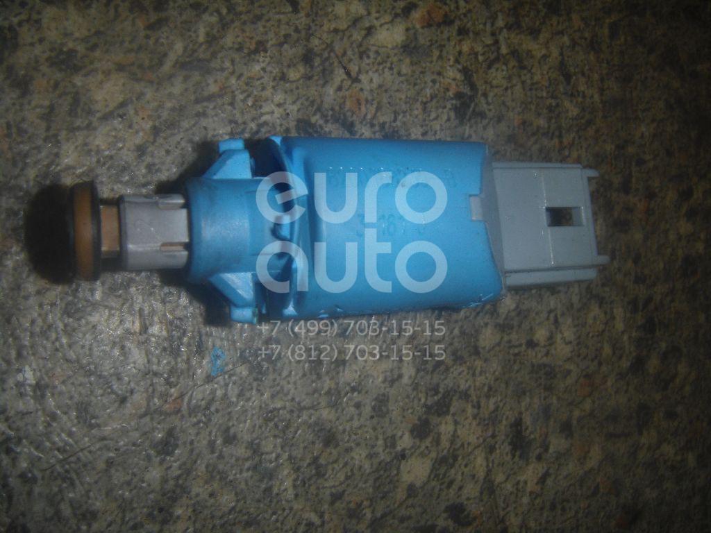 Датчик педали сцепления для Renault Megane II 2002-2009;Megane I 1996-1999;Megane I 1999-2003;Scenic 2003-2009;Laguna II 2001-2008;Clio III 2005-2012;Laguna III 2008-2015 - Фото №1
