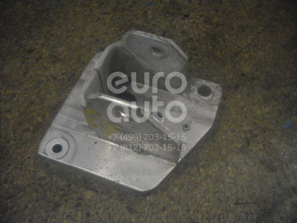 Кронштейн усилителя заднего бампера правый для Renault Megane II 2003-2009;Scenic II 2003-2009 - Фото №1