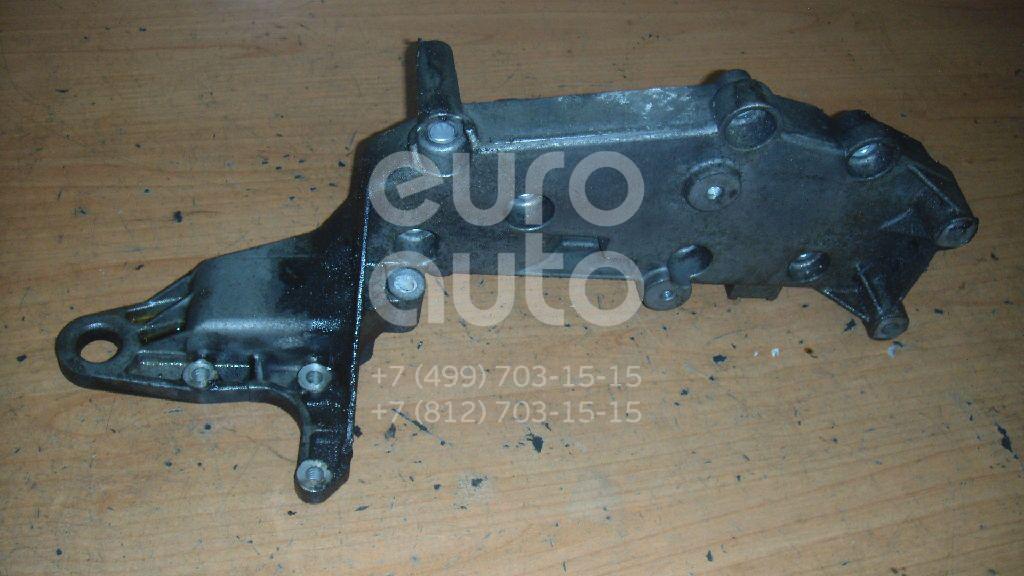Кронштейн генератора для Volvo S40 1998-2001;XC90 2002-2015;S70 1997-2001;S40 2001-2003;V40 2001-2004;V70 1997-2001;V70 2001-2006;XC70 Cross Country 2000-2006;S80 1998-2006;C70 1997-2002;S60 2000-2009 - Фото №1