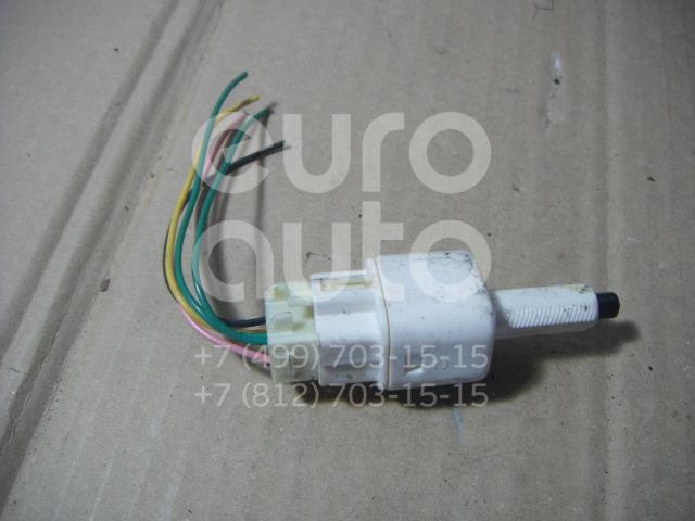 Датчик включения стопсигнала для Toyota Yaris 2005-2011 - Фото №1
