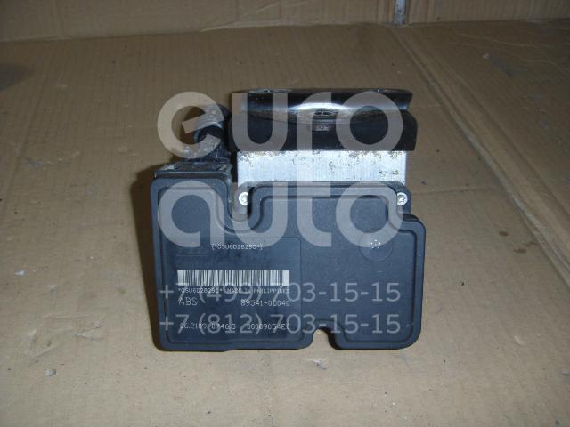 Блок ABS (насос) для Toyota Yaris 2005-2011 - Фото №1
