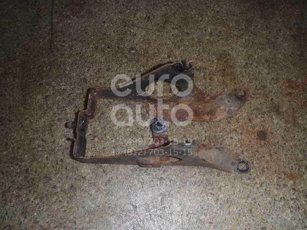 Кронштейн блока ABS (насос) для Subaru Forester (S10) 1997-2000;Legacy Outback (B11) 1995-1998;Forester (S11) 2002-2007;Impreza (G10) 1996-2000;Legacy (B11) 1994-1998;Forester (S10) 2000-2002;Impreza (G11) 2000-2007;Legacy (B12) 1998-2003 - Фото №1
