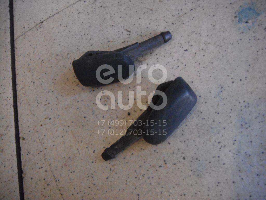 Форсунка омывателя лобового стекла для Ford Fiesta 1995-2001 - Фото №1