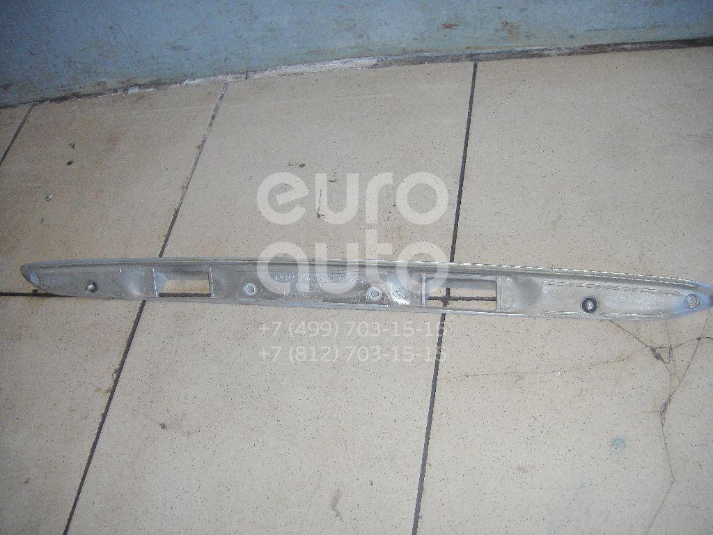 Накладка крышки багажника для Mercedes Benz W210 E-Klasse 2000-2002;W210 E-Klasse 1995-2000 - Фото №1