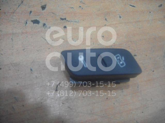 Кнопка центрального замка для VW,Seat Jetta 2006-2011;Golf V 2003-2009;Tiguan 2007-2011;Passat CC 2008>;Tiguan 2011-2016;Sharan 2010-2015;Alhambra 2010> - Фото №1