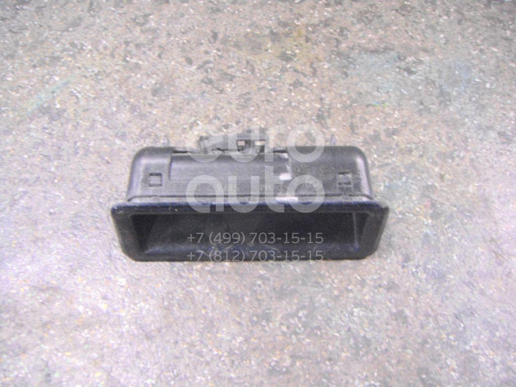 Кнопка открывания багажника для BMW 3-серия E92/E93 2006-2012;3-серия E90/E91 2005-2012;5-серия E60/E61 2003-2009;X5 E70 2007-2013;X6 E71 2008-2014;X1 E84 2009-2015;1-серия E82/E88 2007-2013 - Фото №1
