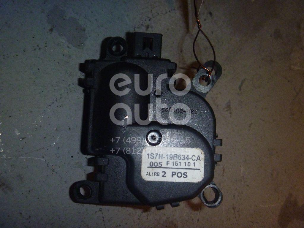 Моторчик заслонки отопителя для Ford Transit/Tourneo Connect 2002-2013;Focus II 2005-2008;Fusion 2002-2012;C-MAX 2003-2010;Focus I 1998-2005;Mondeo III 2000-2007;Fiesta 2001-2008;Galaxy 2006-2015;S-MAX 2006-2015;Mondeo IV 2007-2015 - Фото №1