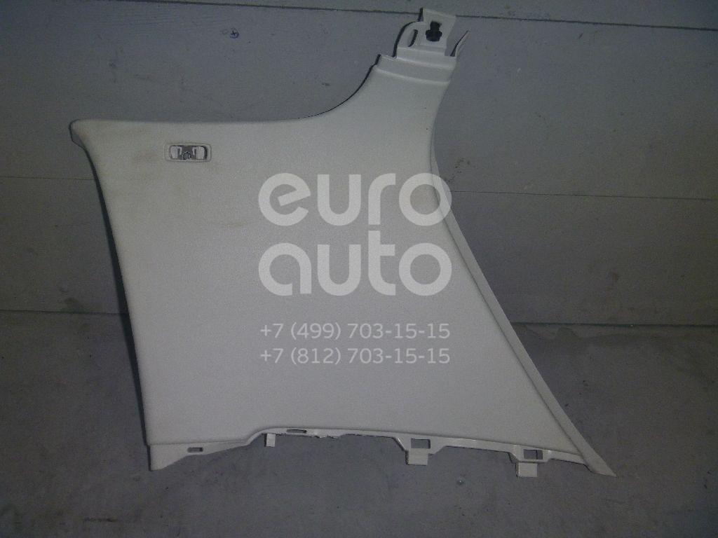 Обшивка стойки для VW Golf V Plus 2005-2014 - Фото №1