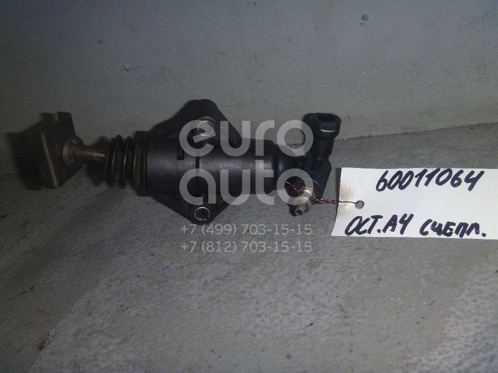 Цилиндр сцепления рабочий для Skoda,Audi,Seat,VW Octavia (A4 1U-) 2000-2011;A3 (8L1) 1996-2003;Toledo II 1999-2006;Octavia 1997-2000;Golf IV/Bora 1997-2005;Cordoba 1999-2002;Fabia 1999-2006 - Фото №1