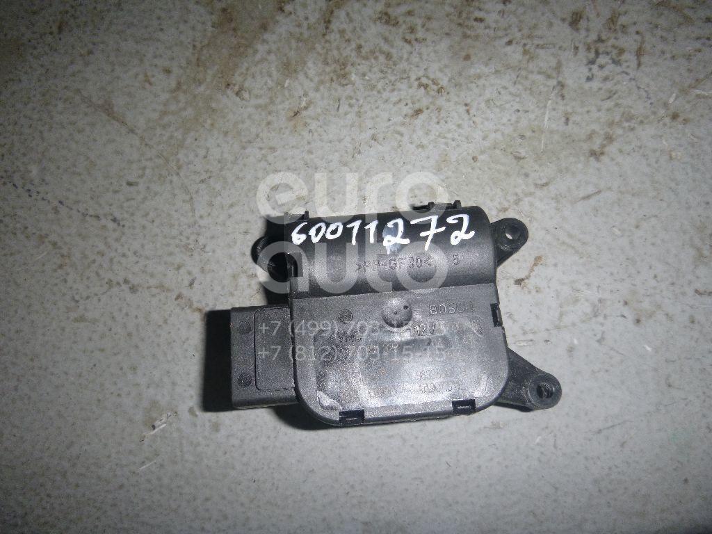 Моторчик заслонки отопителя для Skoda,Seat,VW Octavia (A4 1U-) 2000-2011;Leon (1M1) 1999-2006;Toledo II 1999-2006;Octavia 1997-2000;Golf IV/Bora 1997-2005 - Фото №1