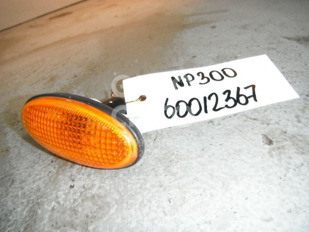 Повторитель на крыло желтый для Nissan NP300 2008>;King Cab D22 1998-2012;100NX (B13) 1990-1994 - Фото №1