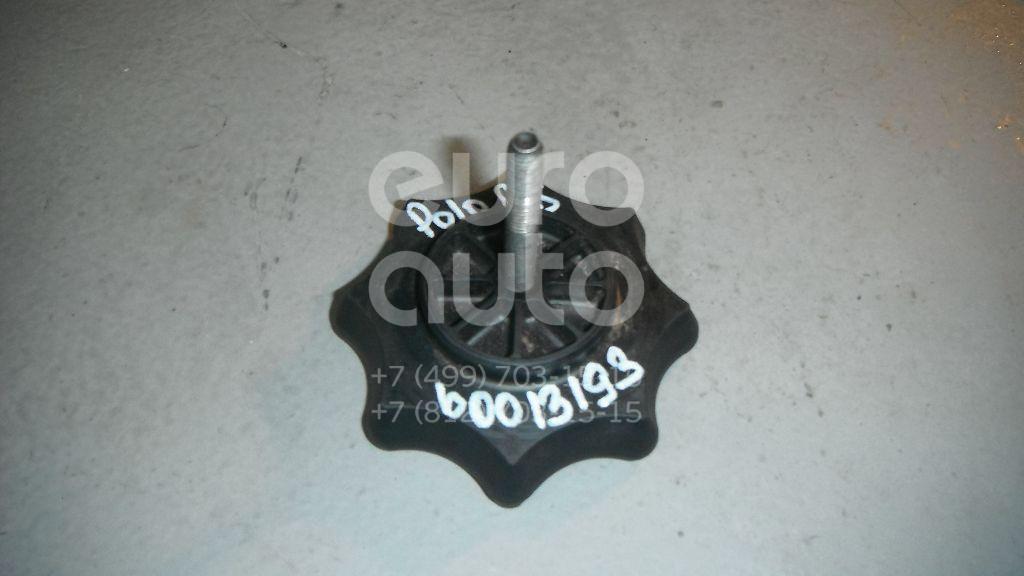 Болт крепления запасного колеса для VW,Skoda,Seat Polo (Sed RUS) 2011>;Lupo 1998-2005;Fabia 1999-2006;Polo 2001-2009;Ibiza V 2008>;Fabia 2007-2015;Roomster 2006-2015;Polo (HB) 2009> - Фото №1