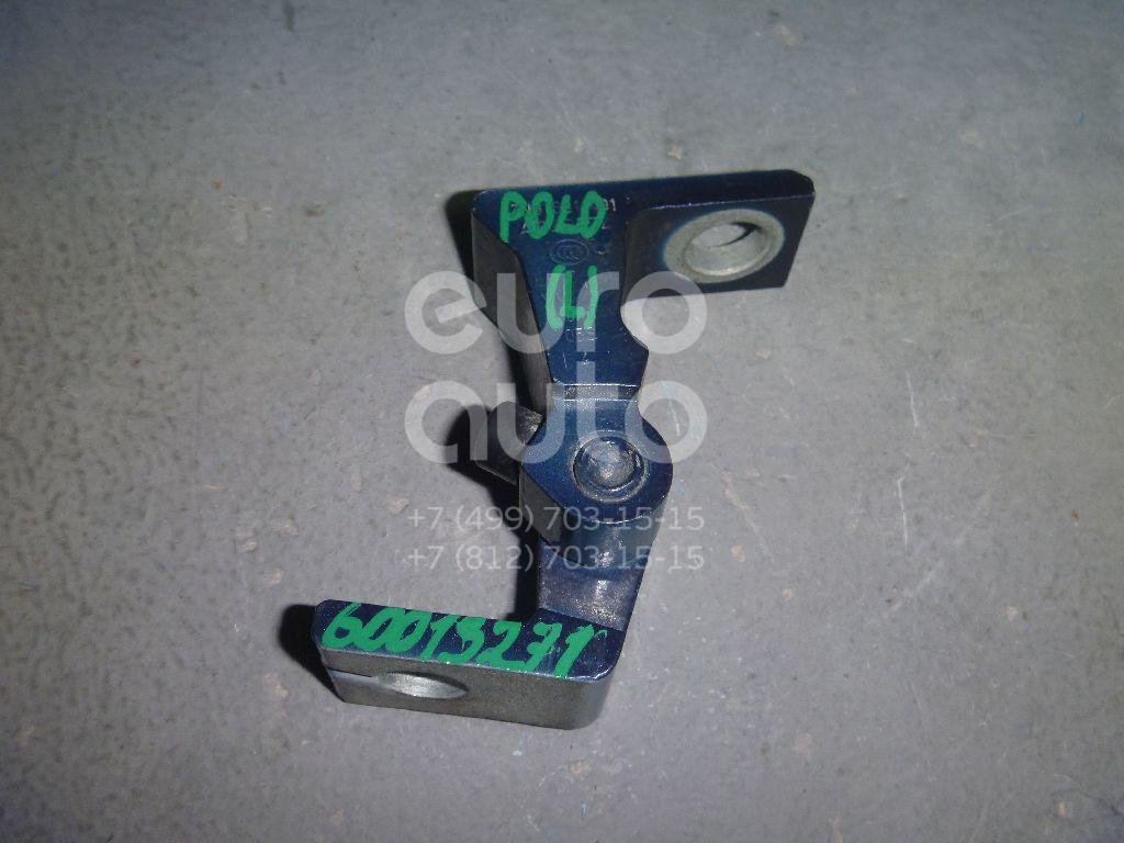 Петля двери для VW,Skoda Polo (Sed RUS) 2011>;Yeti 2009>;Octavia (A7) 2013>;Rapid 2013> - Фото №1