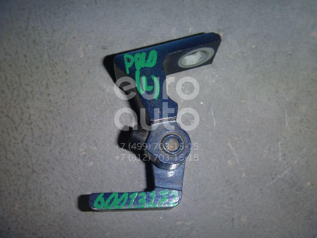 Петля двери для VW,Skoda Polo (Sed RUS) 2011>;Yeti 2009>;Octavia (A7) 2013>;Rapid 2013> - Фото №1