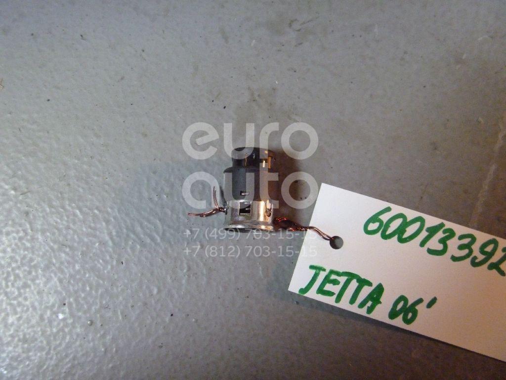 Прикуриватель для VW Jetta 2006-2011 - Фото №1