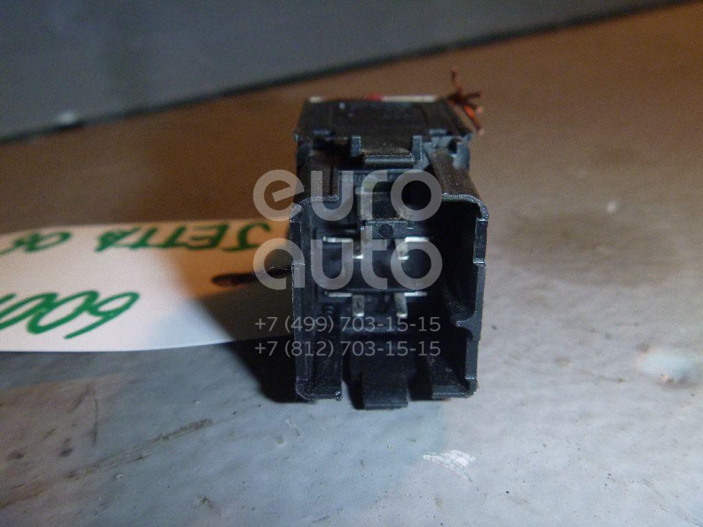 Кнопка аварийной сигнализации для VW Jetta 2006-2011;Golf V 2003-2009 - Фото №1